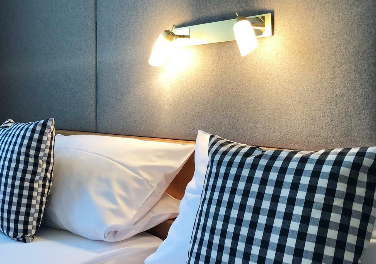 Mangolds Boutique Hotel & Fruehstuecksmeisterei Швайнфурт Екстериор снимка
