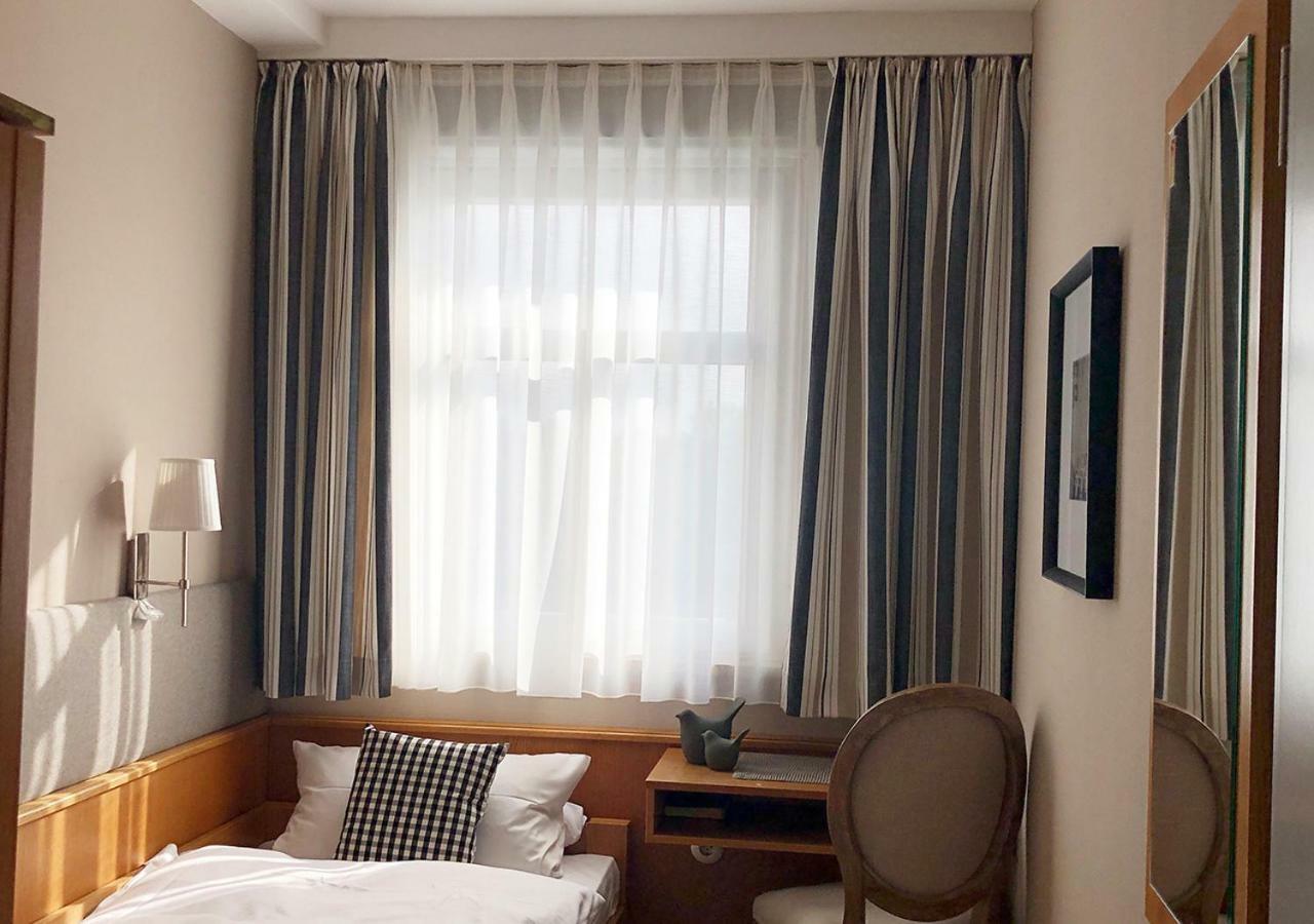 Mangolds Boutique Hotel & Fruehstuecksmeisterei Швайнфурт Екстериор снимка