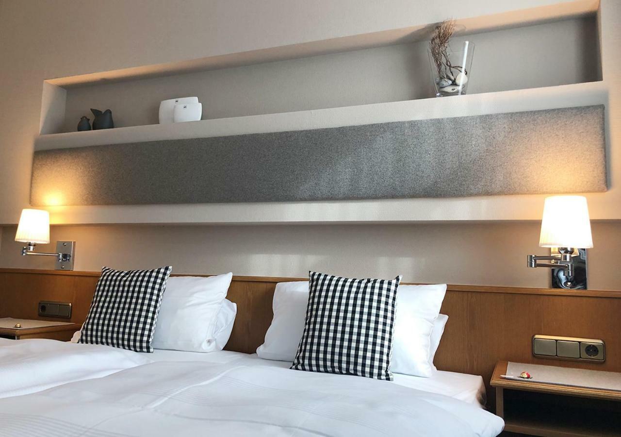 Mangolds Boutique Hotel & Fruehstuecksmeisterei Швайнфурт Екстериор снимка