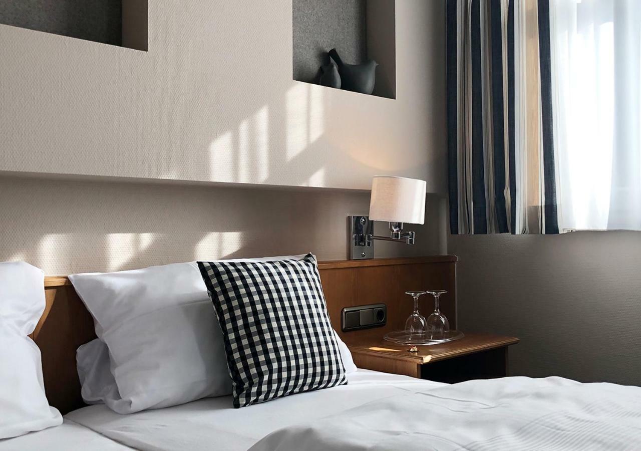 Mangolds Boutique Hotel & Fruehstuecksmeisterei Швайнфурт Екстериор снимка